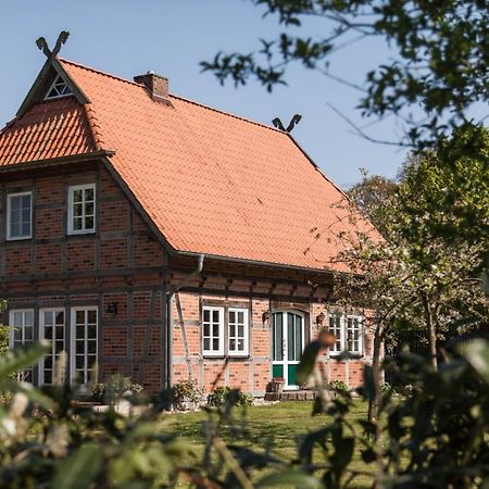 Fachwerk-Ferienhaus, Ruhe auf dem Land, Haustiere willkommen, Leihfahrräder Kirchlinteln Exterior foto